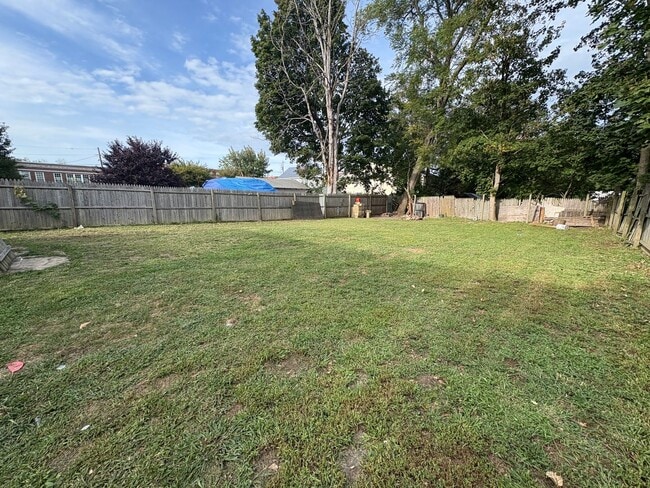 119 7th Ave