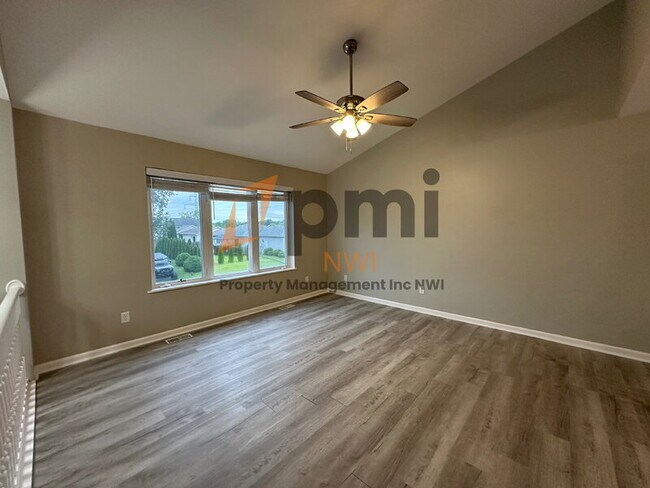 Photo - 219 Sandalwood Dr