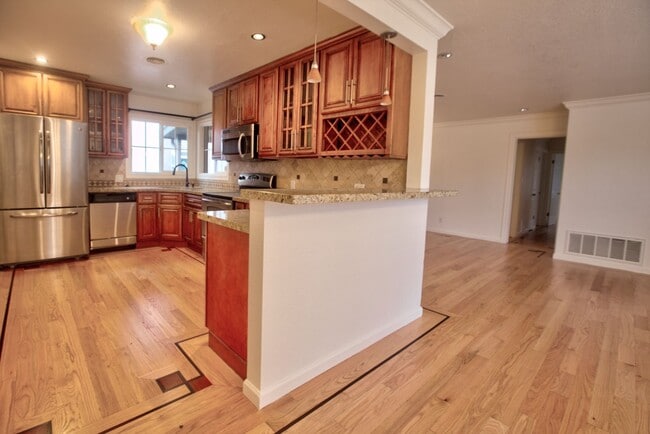 Photo - Charming 3bed/1bath in Hayward