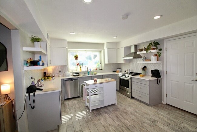 Photo - 352 Sailfish Dr