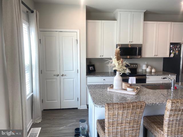 Photo - 304 Pinnacle Pl