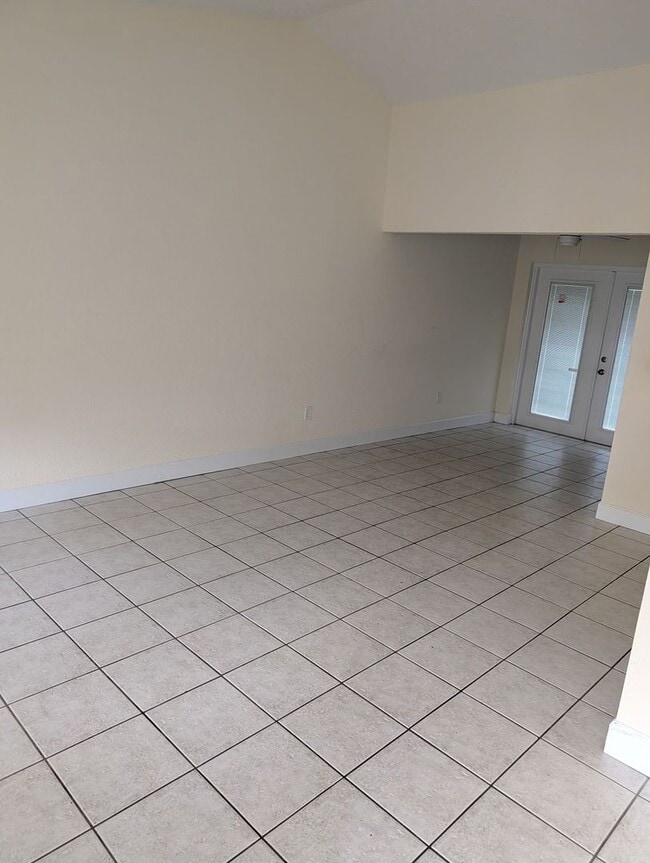 Photo - 1382 Birkdale Dr Unit 1388