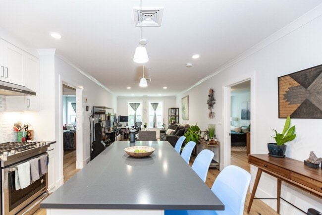 Photo - 30 Polk St Unidad 103