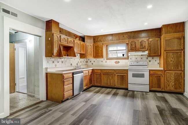 Photo - 6226 20th Ave