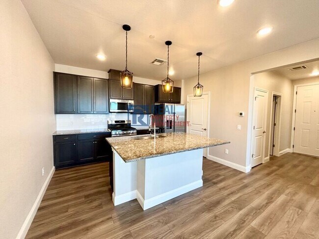 Photo - 16860 Askins Lp Unit 202