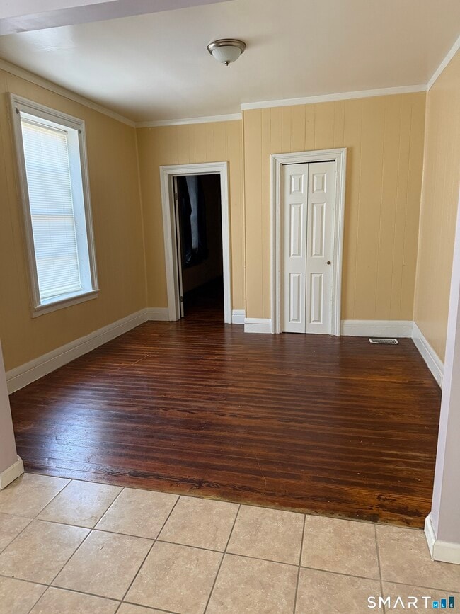 Photo - 152 Scott St