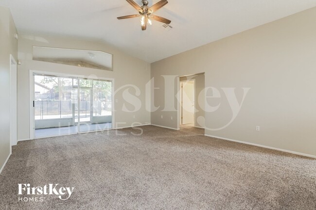 Photo - 785 Hunt Dr