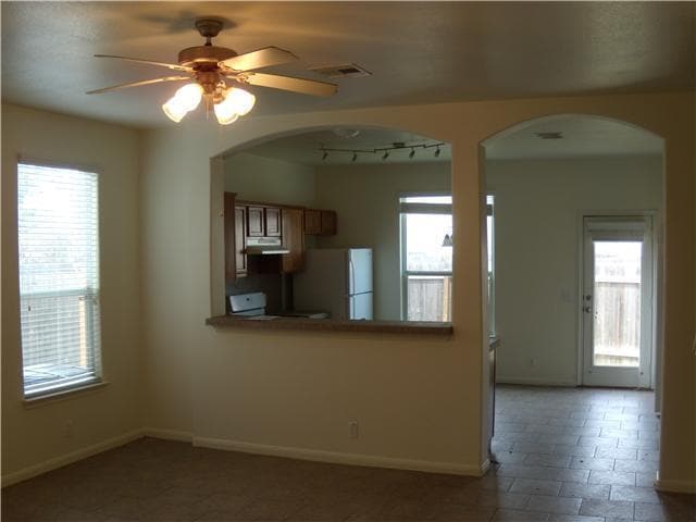 2409 Allred Dr