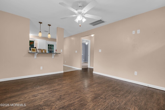 Photo - 65 Lighthouse Dr