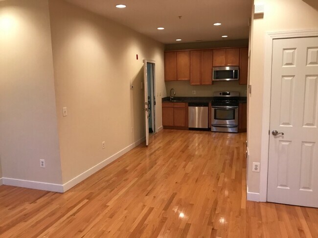 Photo - 3227 11th St NW Unit 3C