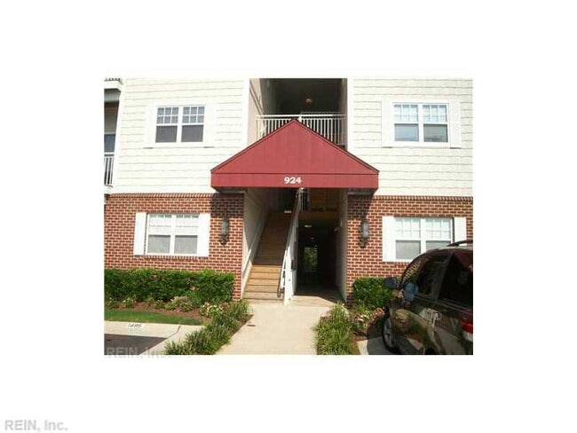 Building Photo - RIDGELY MANOR