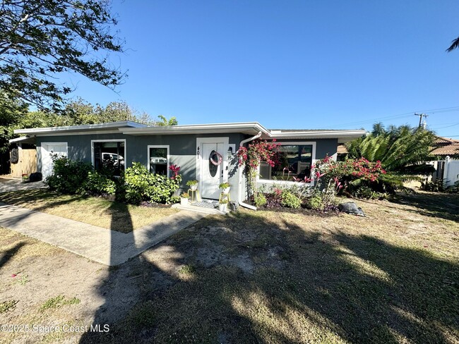 Photo - 401 1st Ave House
