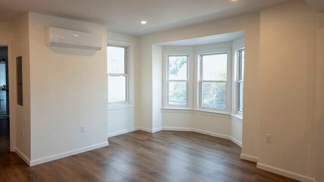124 N Reservoir St Unit #2