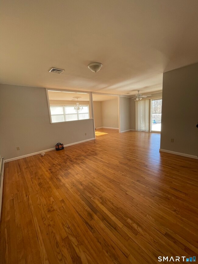 Photo - 26 Tamarack Cir