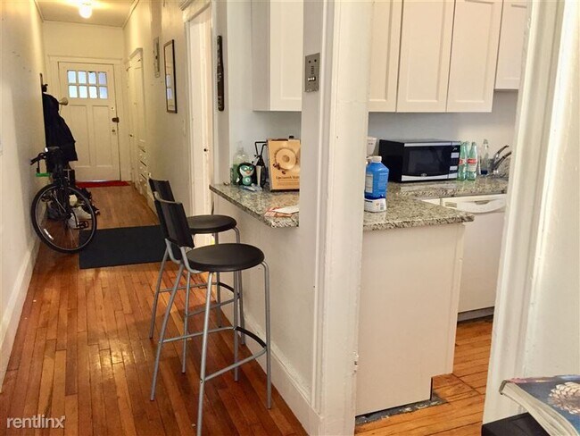 Photo - 74 Egmont St