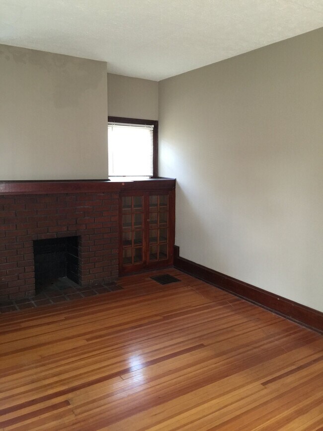 Photo - 1015 Millville Ave