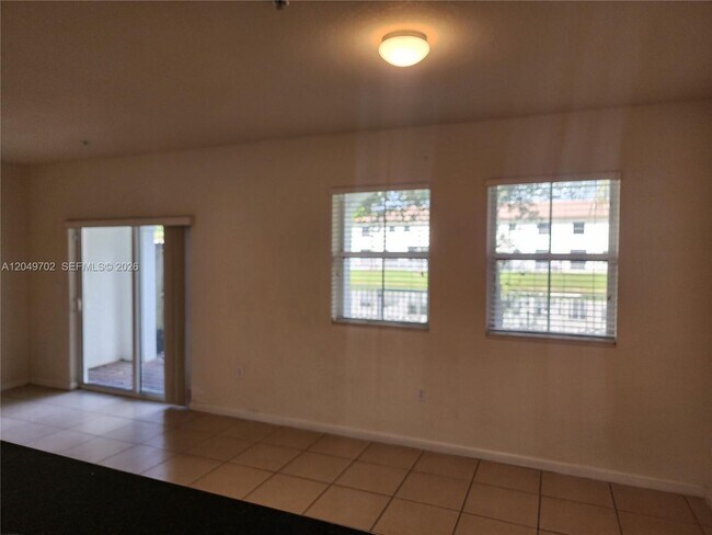 Photo - 8960 NW 97th Ave
