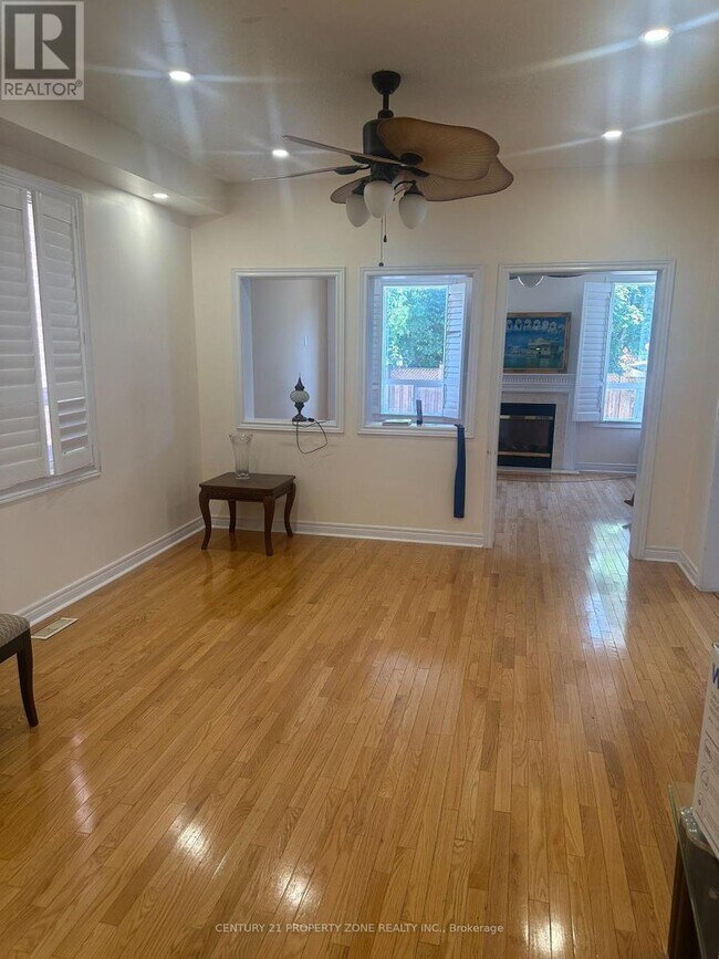 Photo - 39 Bellflower Ln
