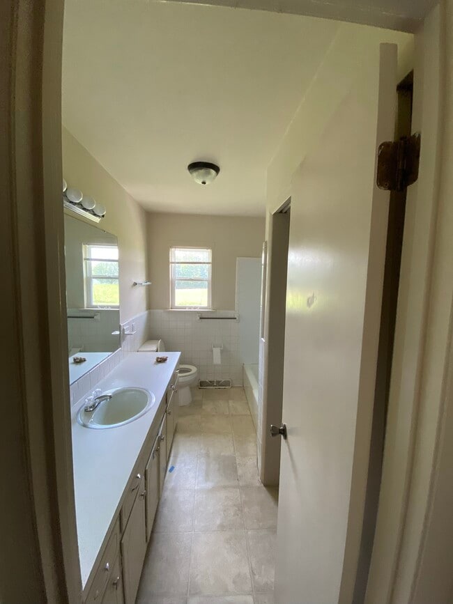 Bathroom - 1235 E Broad St