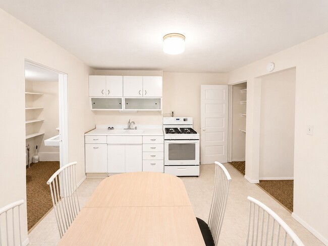 Photo - 219 Odell Ave Unit 2
