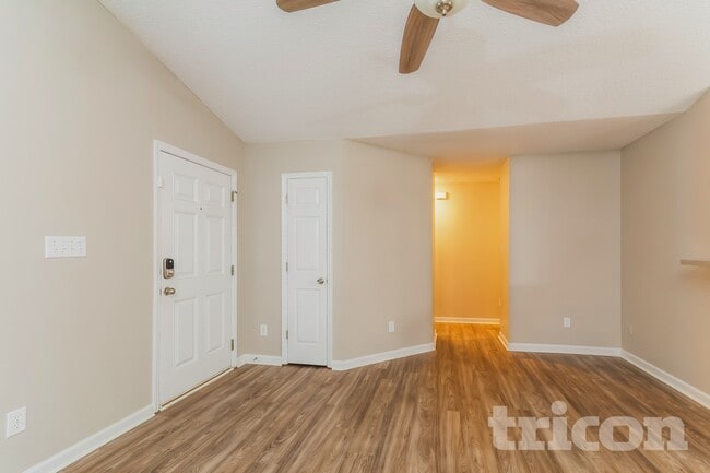 Photo - 5516 Wilhagan Ct