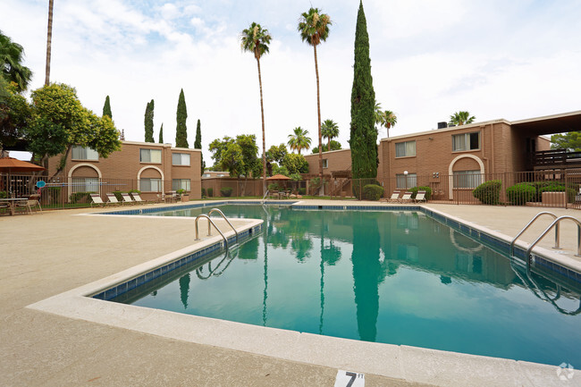 Building Photo - Campbell Ranch on Roger Rental