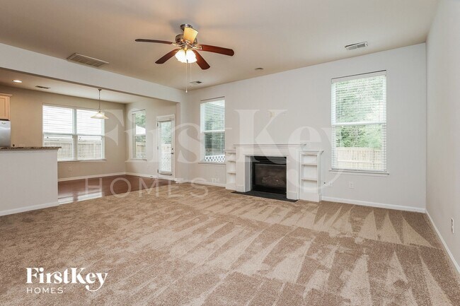 Photo - 229 Oglethorpe Cir