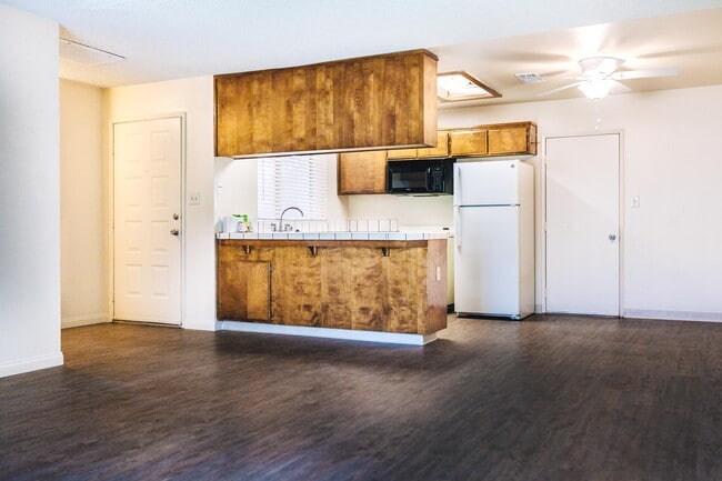 Camelot Square Apartment