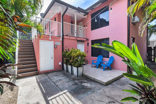 Photo - 308 Croton Way Unit B