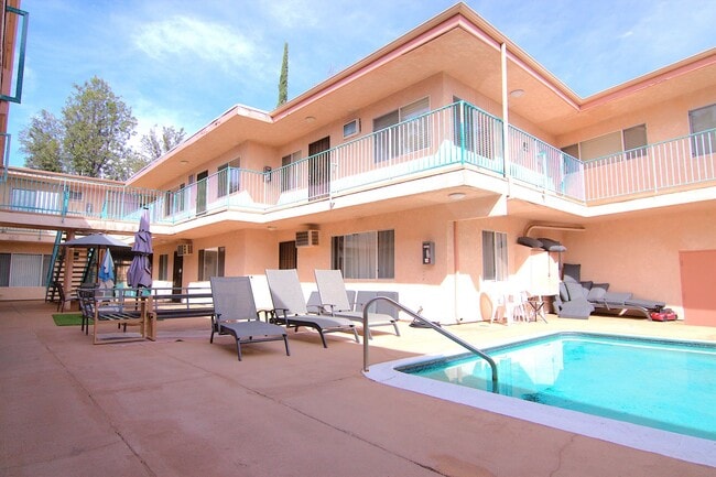 Photo - 6520 Shirley Ave