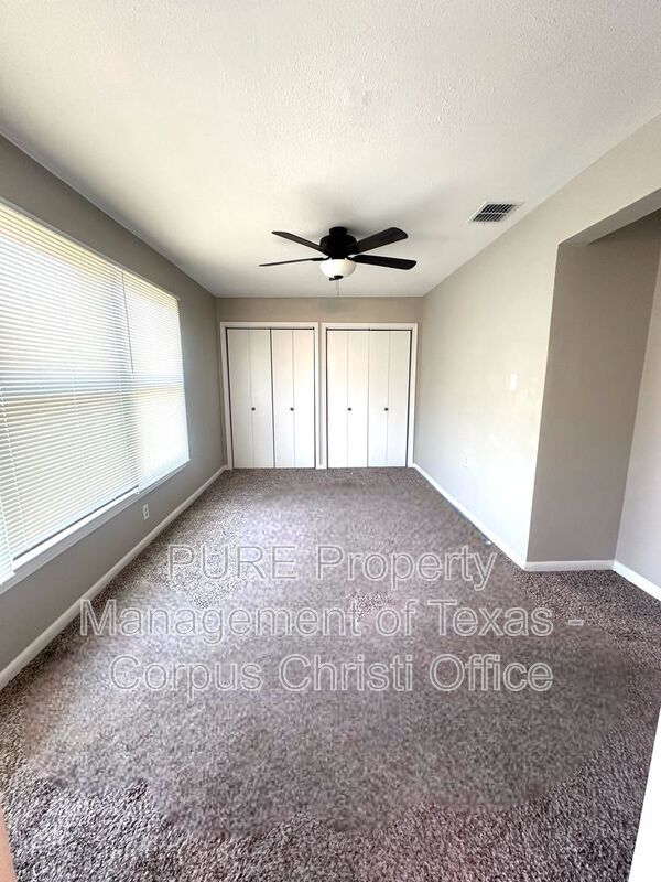 Photo - 538 Chase Dr