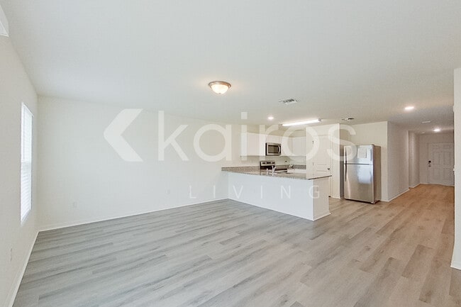 Photo - 1128 Hayes Ave S