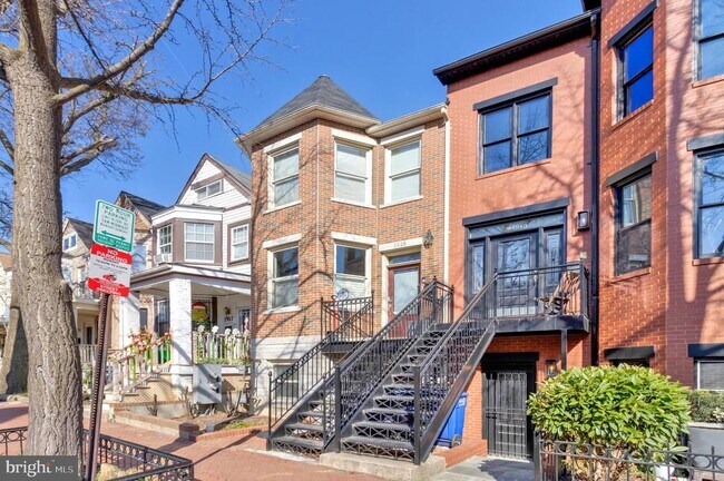 Photo - 1915 6th St NW Unit B