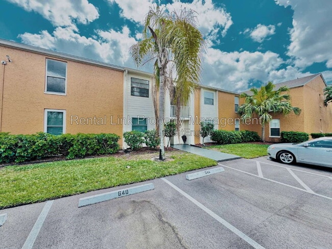 Building Photo - 12664 Kenwood Ln