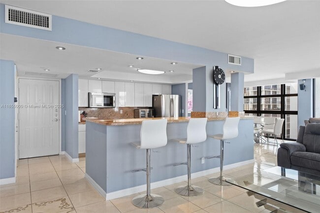 Photo - 200 Leslie Dr Unit 810