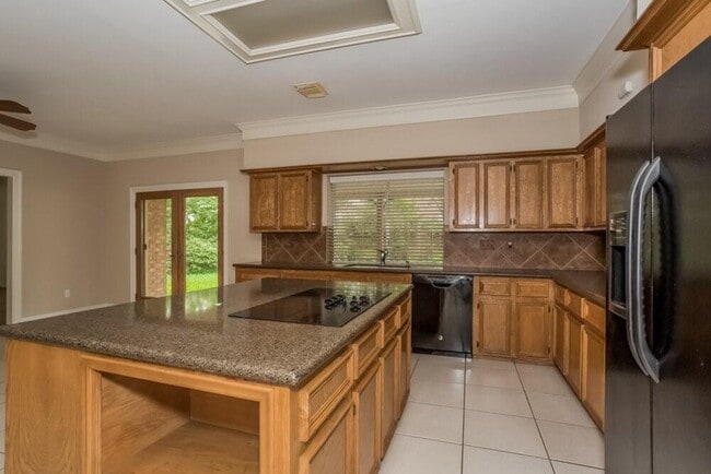 Photo - 2657 Concord Dr