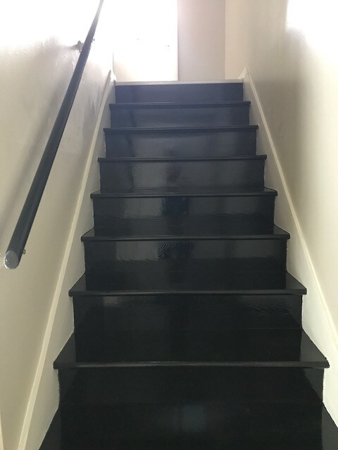 Photo - Courtyard Townhouse Apartments