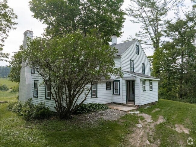 Building Photo - 11 Glen Arden Dr Rental
