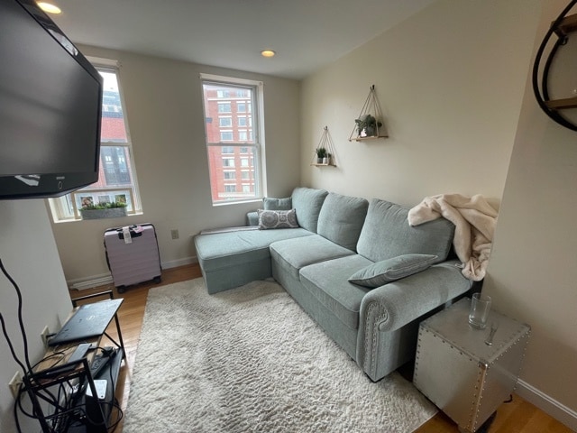 Photo - 205 Endicott St