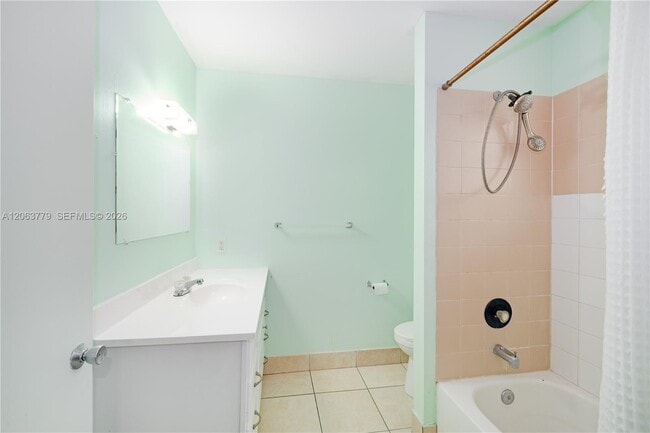 Photo - 2683 Lake Haven Rd
