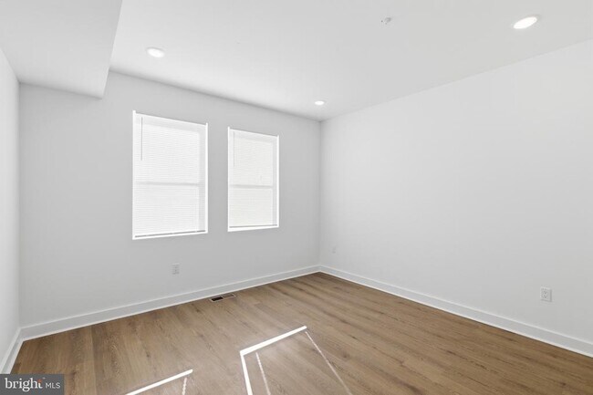 Photo - 2643 N 6th St