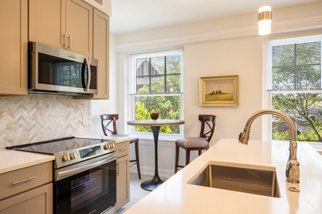 The Constant - Kitchen