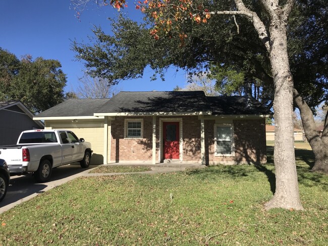 Photo - 1036 E 3rd St Casa