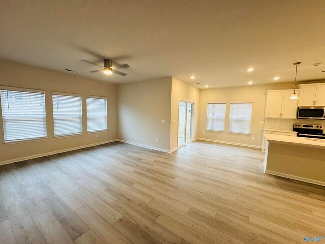 Photo - 29362 Satilla Cir