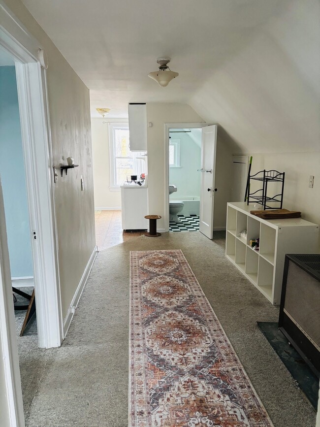 Photo - 2679 Hampshire Rd Unit #3