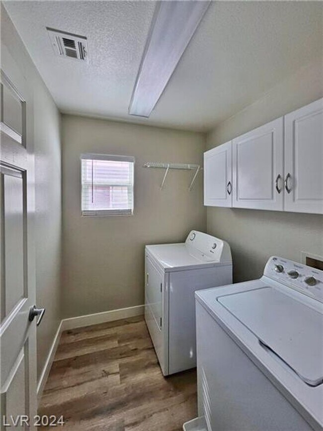 Photo - 6149 S Rainbow Blvd Unit 8961 Veneroso St