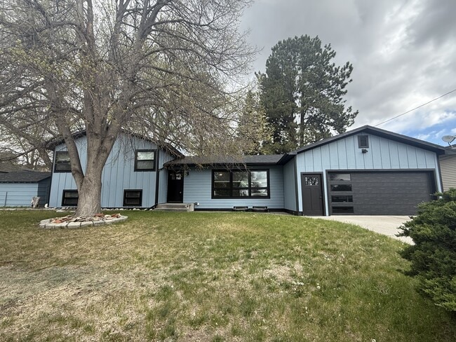 Photo - 3103 Stinson Ave