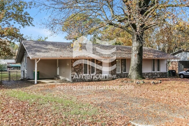 Photo - 12 Deerfield Dr