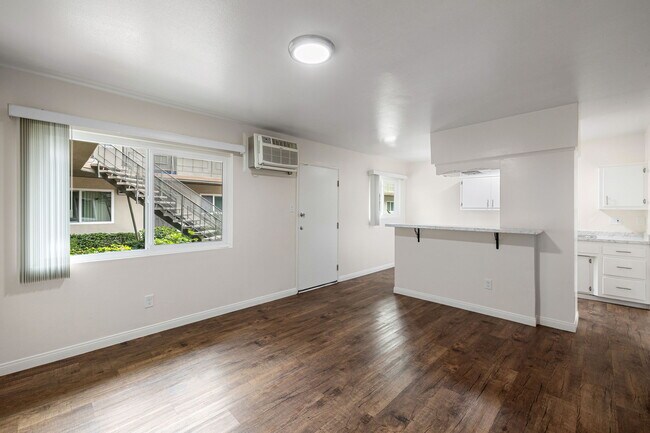 Woodruff Apartments