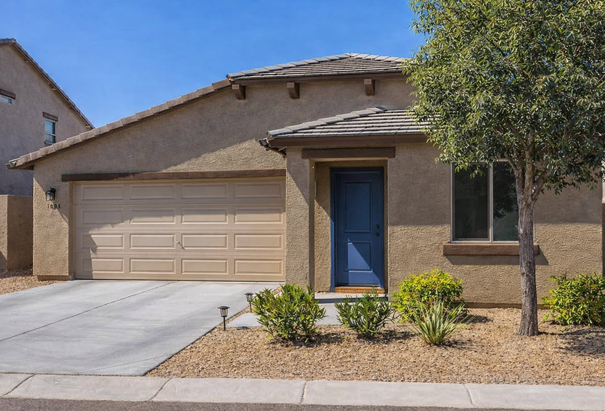 Photo - 1884 W Expressman St